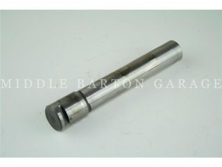 REVERSE IDLER SHAFT 600/600D